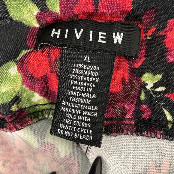 Hiview skinny leg floral‎ pants - Picture 3 of 3